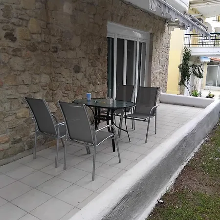 Spacious Nantia's Apartmán Chanioti